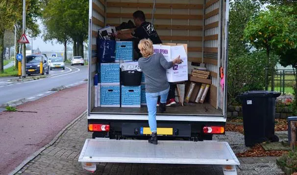 verhuizen met een autohopper bakwagen